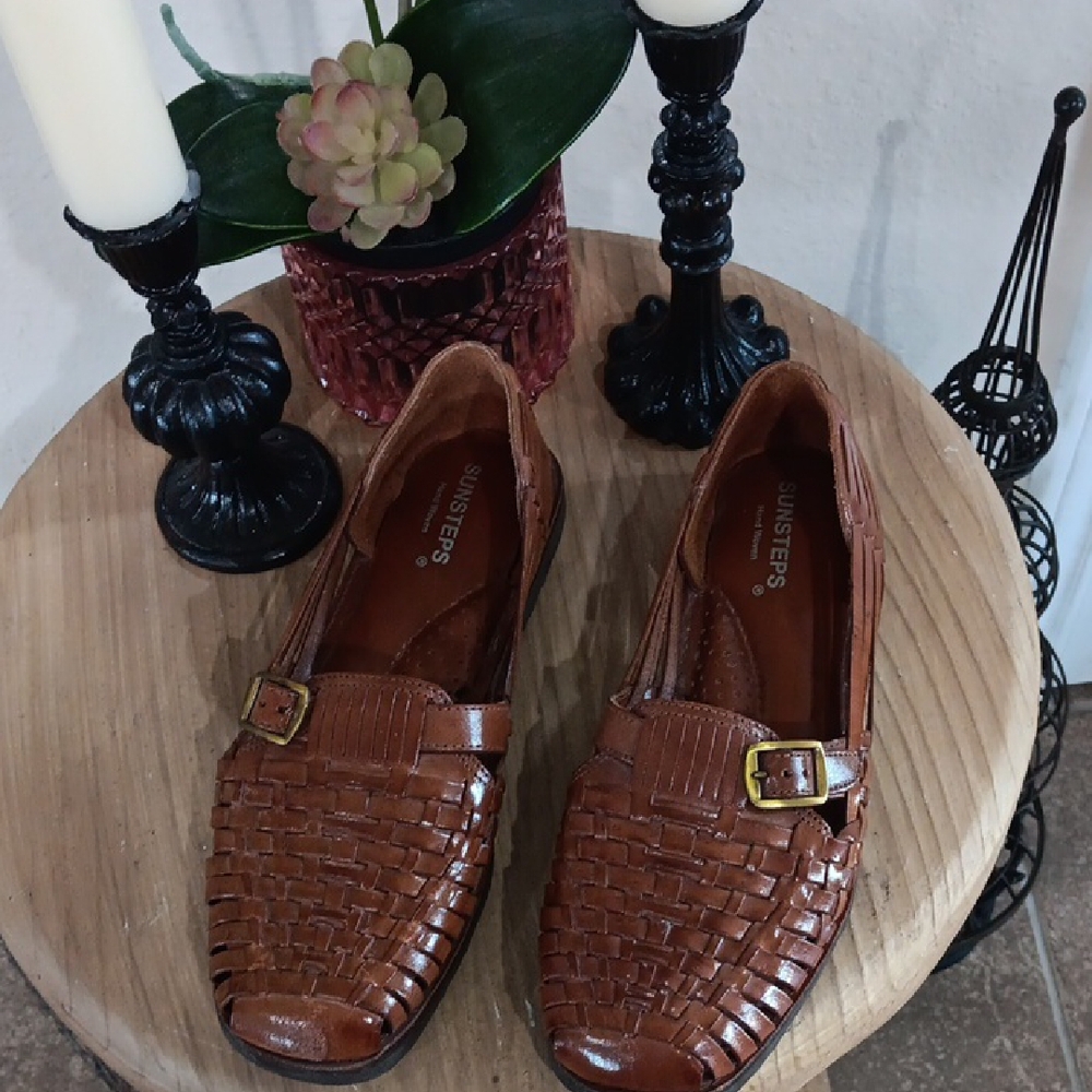 SUNSTEPS Hand Woven Brown Sandals w Brass Buckle Detail